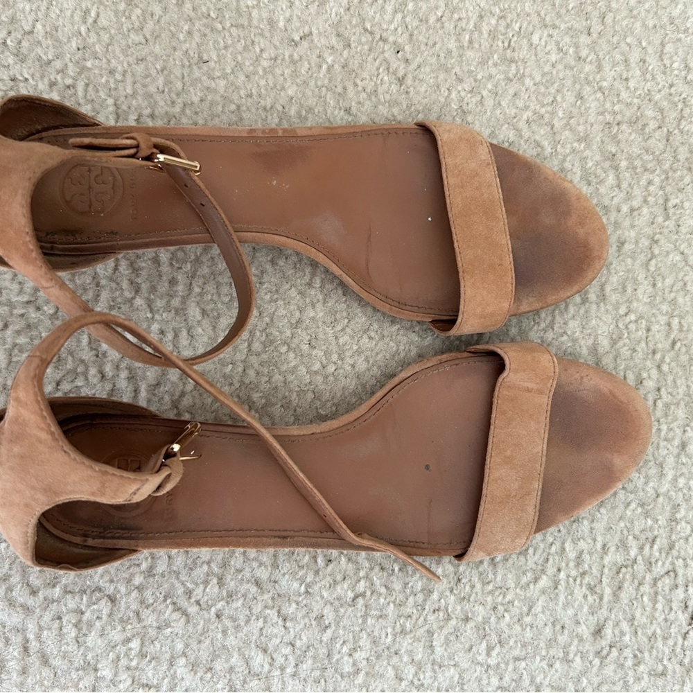 Tory Burch Tan Heels